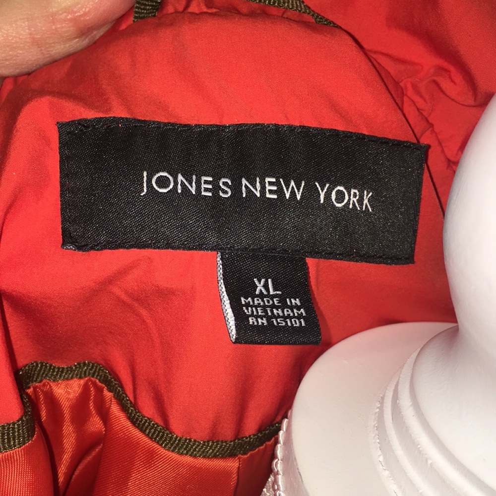 Jacket - Picture 5 of 5